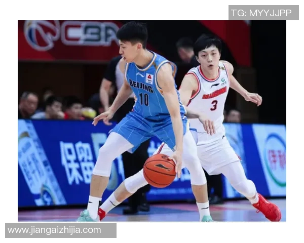 查路与赫尔辛基的较量谁能在足球赛场上笑到最后