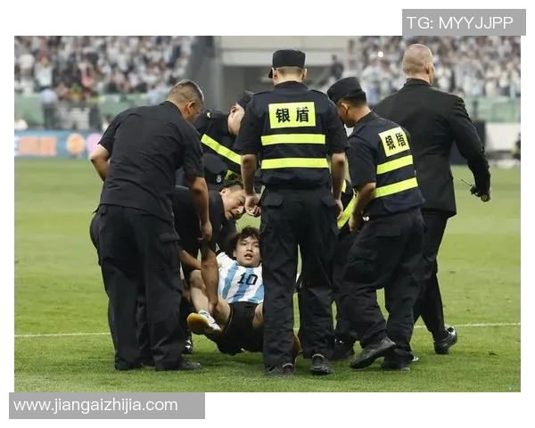 阿根廷与摩洛哥激战正酣比分揭晓引发球迷热议 阿根廷与摩洛哥激战正酣比分揭晓引发球迷热议